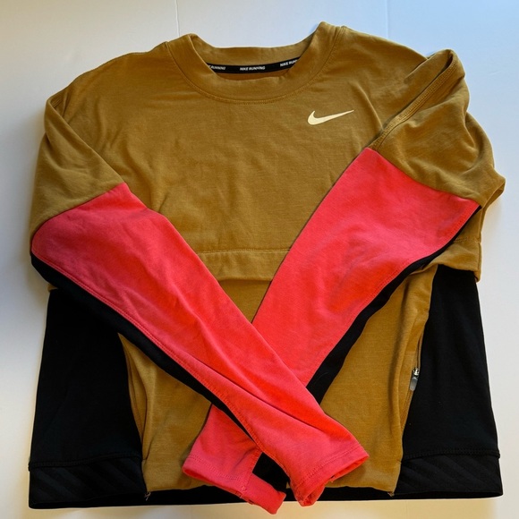 Nike Women's Dri Fit Therma Sphere Running top small - Picture 2 of 11